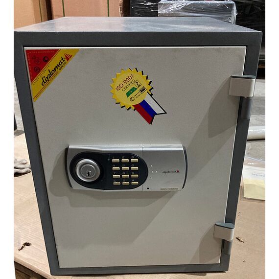 Diplomat MC 530EKDiplomat MC 530EK[image_num]