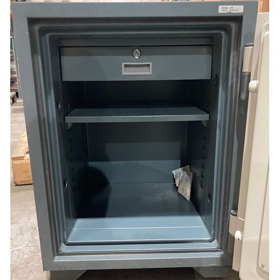 Diplomat JH070Diplomat JH070[image_num]