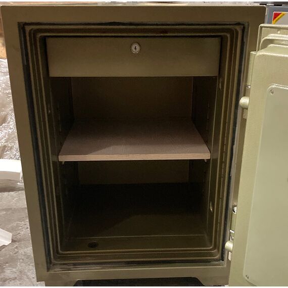 Diplomat JH070Diplomat JH070[image_num]