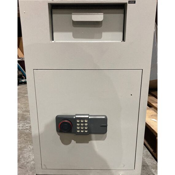Депозитный сейф Diplomat DS30E в МосквеДепозитный сейф Diplomat DS30E в Москве[image_num]