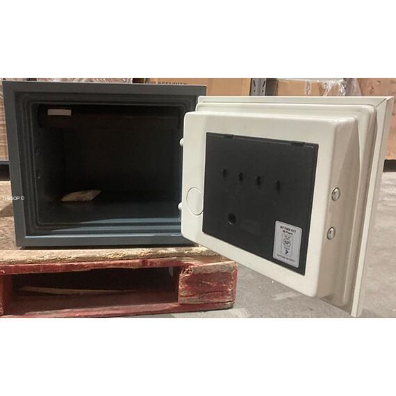 Diplomat SD 100Diplomat SD 100[image_num]